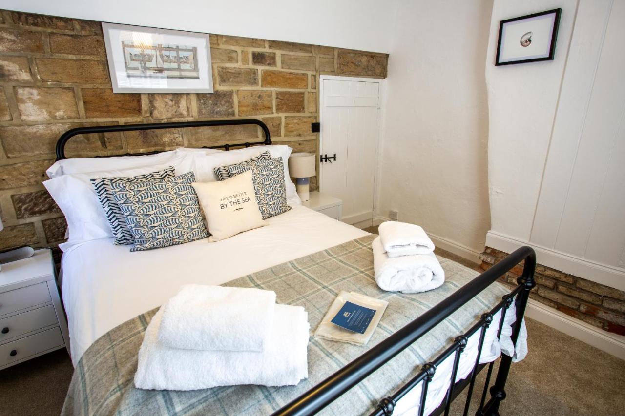 Whitby Boutique - Mast Cottage מראה חיצוני תמונה